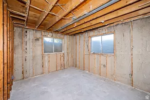 5304 S 3100 W, Roy, UT 84067 - Photo 31