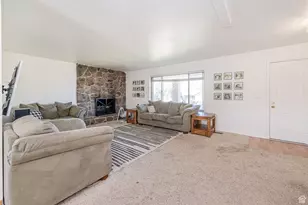 5304 S 3100 W, Roy, UT 84067 - Photo 5