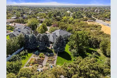 2136 N 2800 E, Layton, UT 84040 - Photo 41