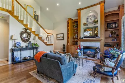 2136 N 2800 E, Layton, UT 84040 - Photo 5