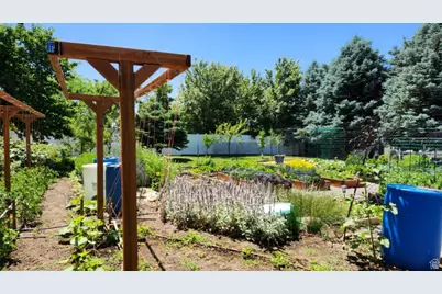 2136 N 2800 E, Layton, UT 84040 - Photo 37