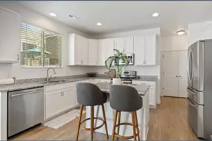 1886 W Red Maple Dr, Syracuse, UT 84075 - Photo 7