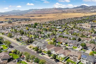8457 S 6430 W, West Jordan, UT 84081 - Photo 27