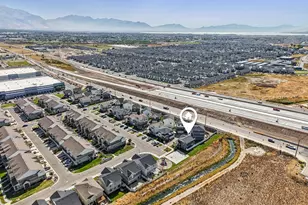 4401 W Bromwell Ct, Lehi, UT 84048 - Photo 35