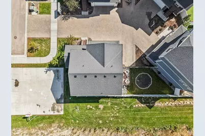 4401 W Bromwell Ct, Lehi, UT 84048 - Photo 37