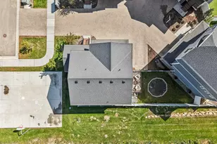 4401 W Bromwell Ct, Lehi, UT 84048 - Photo 37