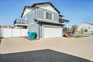 4401 W Bromwell Ct, Lehi, UT 84048 - Photo 29