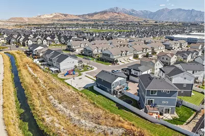 4401 W Bromwell Ct, Lehi, UT 84048 - Photo 39