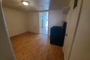 359 E 900 S, Salt Lake City, UT 84111 - Photo 29