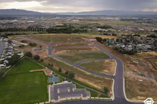 2720 W Aurora Ave, Mapleton, UT 84664 - Photo 11