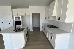 2720 W Aurora Ave, Mapleton, UT 84664 - Photo 5