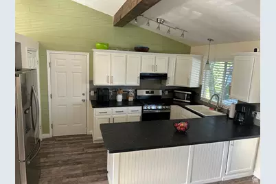 1490 N 175 W, Layton, UT 84041 - Photo 9