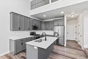 15123 S Reins Way W, Bluffdale, UT 84065 - Photo 7