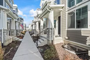 15123 S Reins Way W, Bluffdale, UT 84065 - Photo 3