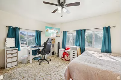 124 N 1st St, Tooele, UT 84074 - Photo 15