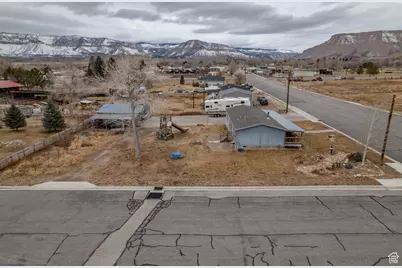 180 E Main St, Ferron, UT 84523 - Photo 69
