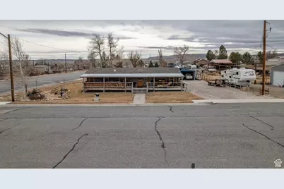 180 E Main St, Ferron, UT 84523 - Photo 53