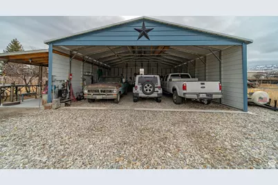 180 E Main St, Ferron, UT 84523 - Photo 41