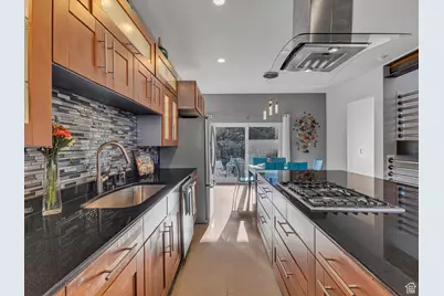 14902 S Saddle Leaf Ct, Draper, UT 84020 - Photo 13