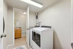 4887 W 8620 S, West Jordan, UT 84081 - Photo 39