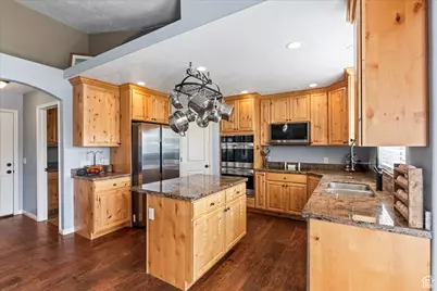 3949 N Rose Springs Rd, Erda, UT 84074 - Photo 13