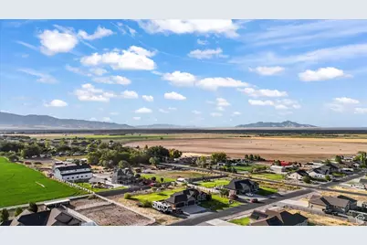 3949 N Rose Springs Rd, Erda, UT 84074 - Photo 51