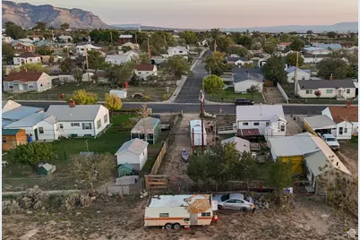 141 Denver Ave, East Carbon, UT 84520 - Photo 21