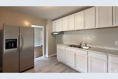 590 Parkway St, East Carbon, UT 84520 - Photo 3