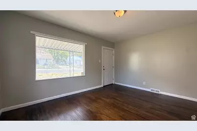 590 Parkway St, East Carbon, UT 84520 - Photo 5