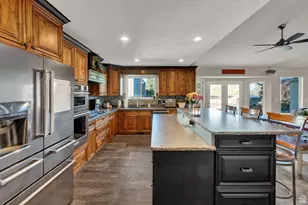 9298 N Deerfield Cir E, Eagle Mountain, UT 84005 - Photo 17