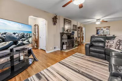 81 S 100 W, Tooele, UT 84074 - Photo 5