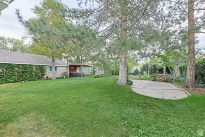 81 S 100 W, Tooele, UT 84074 - Photo 41