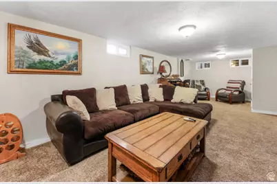 81 S 100 W, Tooele, UT 84074 - Photo 31