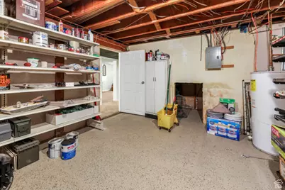 81 S 100 W, Tooele, UT 84074 - Photo 33