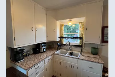 441 N 400 W, Richfield, UT 84701 - Photo 3