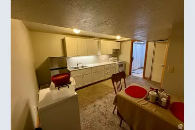 2184 W 5500 S, Roy, UT 84067 - Photo 7