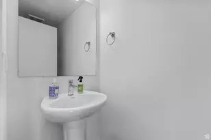 1570 S Main St S, Salt Lake City, UT 84115 - Photo 9