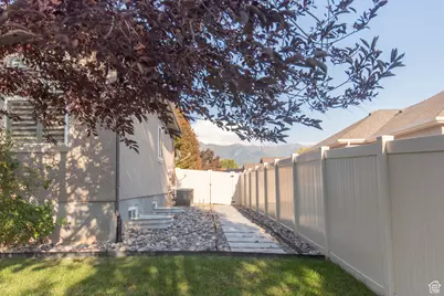 37 N Swift Creek Dr, Layton, UT 84041 - Photo 63