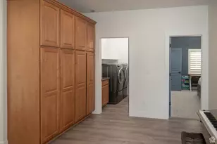 37 N Swift Creek Dr, Layton, UT 84041 - Photo 7