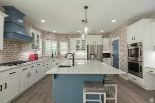 37 N Swift Creek Dr, Layton, UT 84041 - Photo 11