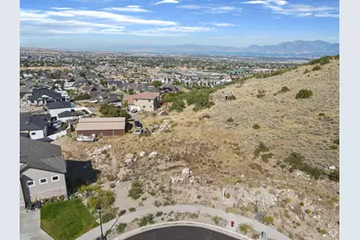 6506 W Johnson Vista Cir #10, Herriman, UT 84096 - Photo 3