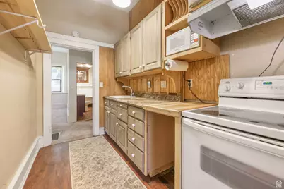 93 E 300 N, Farmington, UT 84025 - Photo 11