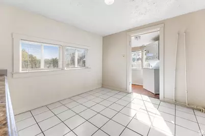 93 E 300 N, Farmington, UT 84025 - Photo 25