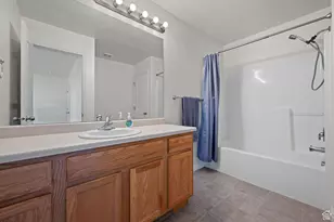 749 North Devonshire Drive, Saratoga Springs, UT 84045 - Photo 13