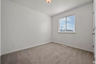 749 N Devonshire Dr, Saratoga Springs, UT 84045 - Photo 17