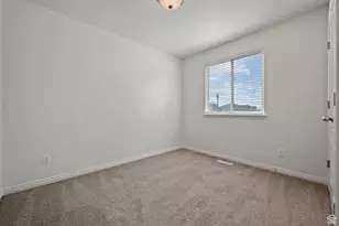 749 North Devonshire Drive, Saratoga Springs, UT 84045 - Photo 17