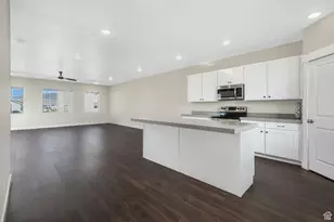 5214 N Folkstone Dr, Eagle Mountain, UT 84005 - Photo 3