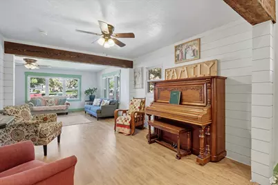 164 E 200 S, Hyde Park, UT 84318 - Photo 7