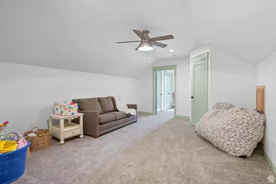 164 E 200 S, Hyde Park, UT 84318 - Photo 27