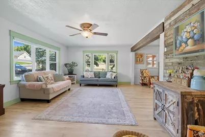 164 E 200 S, Hyde Park, UT 84318 - Photo 5